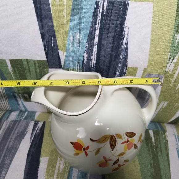 Vintage Hall’s Superior Mary Dunbar Jewel Tea Autumn Leaf Ball Pitcher - A - Picture 5 of 12